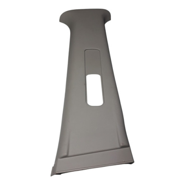 Acabamento Direito Cinto Seguranca Nissan Versa 2016 2018